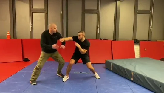 Kampfkunststile 1 Sparring-Training im Krav Maga Modular